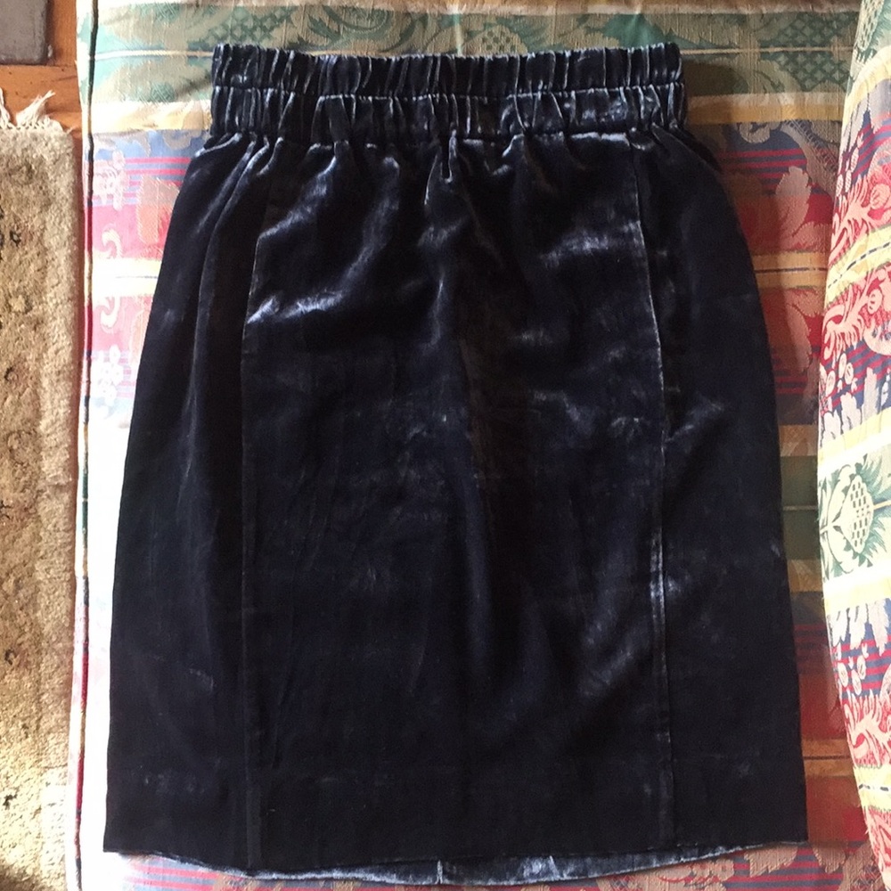 J Crew Velvet skirt S